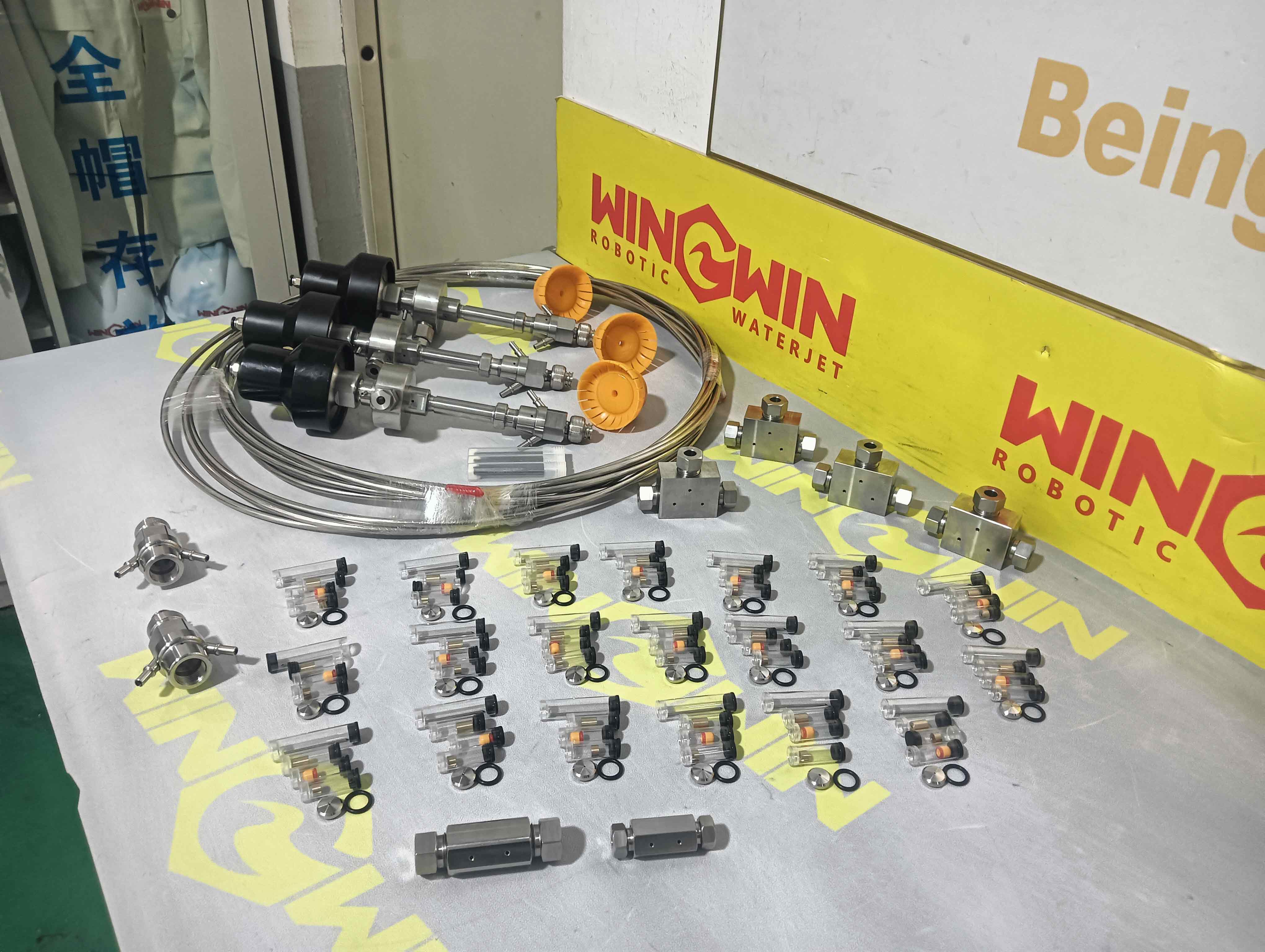 1776931544608937.jpg Water-jet-cutter-accessories.jpg