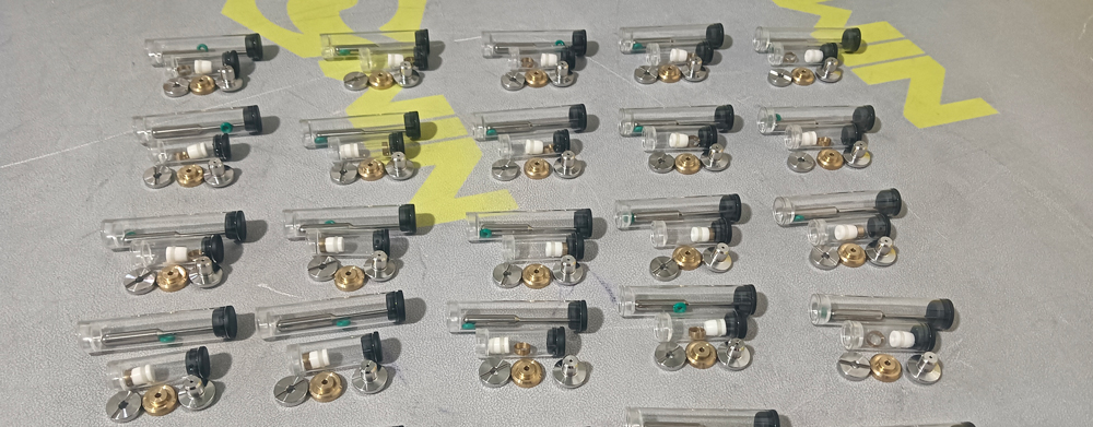 1777012708338398.jpg WIN-WIN-repair-kit.jpg